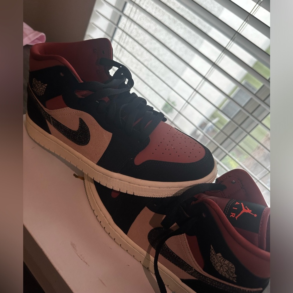 Women’s Air Jordan 1 Canyon Rust